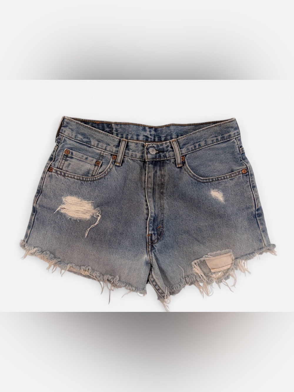 Levi’s 550 W33/34 Distressed High Rise Cutoff Denim Shorts Light Wash
